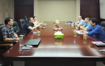 范顺科理事长到天津金鹏走访调研
