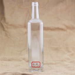 金鹏玻璃 优质330ml洋酒瓶制造商，济宁洋酒瓶首选供应商